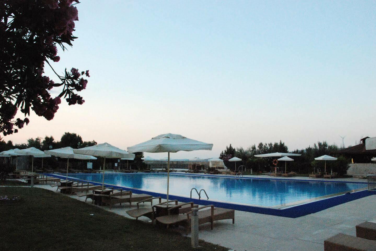 Babaylon Hotel Cesme Exterior photo
